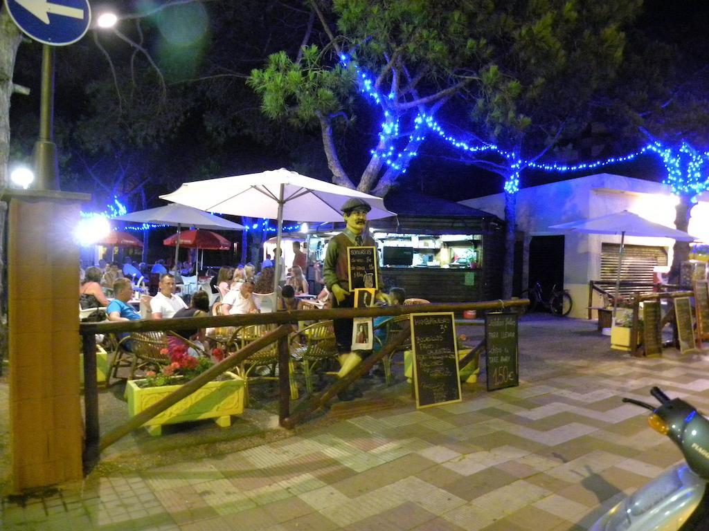 Camping Sabanell Blanes Extérieur photo